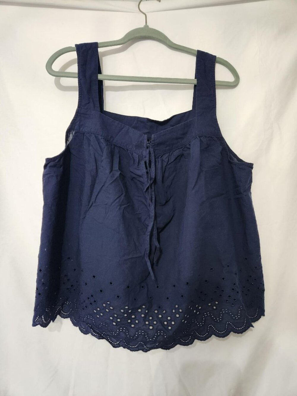 Torrid Eyelet Trim Front Top Peacoat Navy Size 2